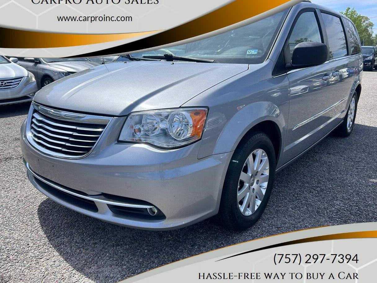 CHRYSLER TOWN AND COUNTRY 2015 2C4RC1BG8FR589599 image